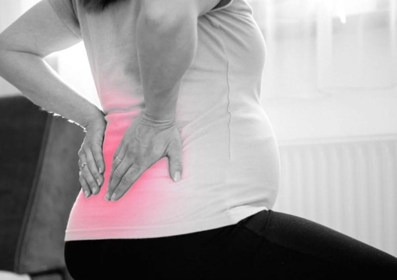 ba bau ngoi ghe massage